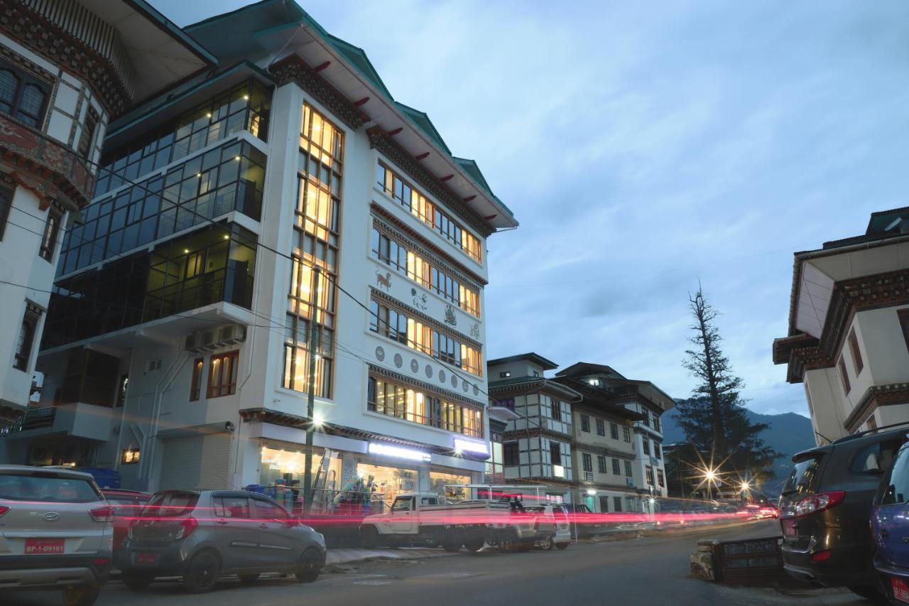 The Bd Hotel Θίμφου Εξωτερικό φωτογραφία